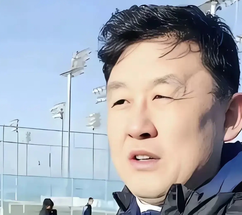 我还是比较相信孙继海的，确实是为足球而来的！
试问，全免费，哪里能做到？再说，如