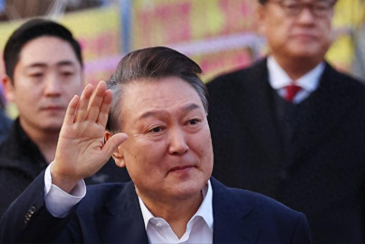 尹锡悦出狱迎难题，韩军误射平民曝光军队漏洞！

韩军误射平民事件调查结果出炉，原