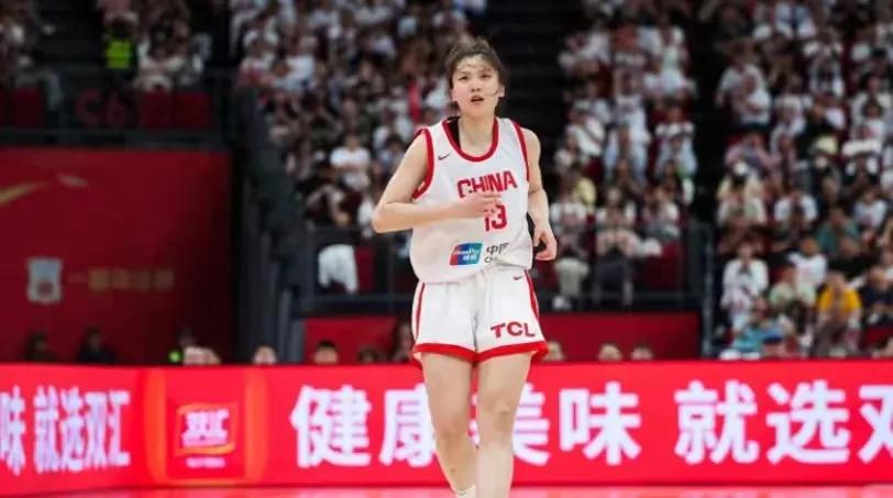 昨晚中国女篮93 - 61大胜日本女篮，四场热身赛豪取四连胜，太牛了！这场比赛好
