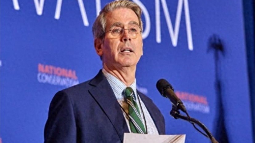 G20峰会落幕，中方拒见美财长，贝森特恼羞成怒，王毅一句话警告