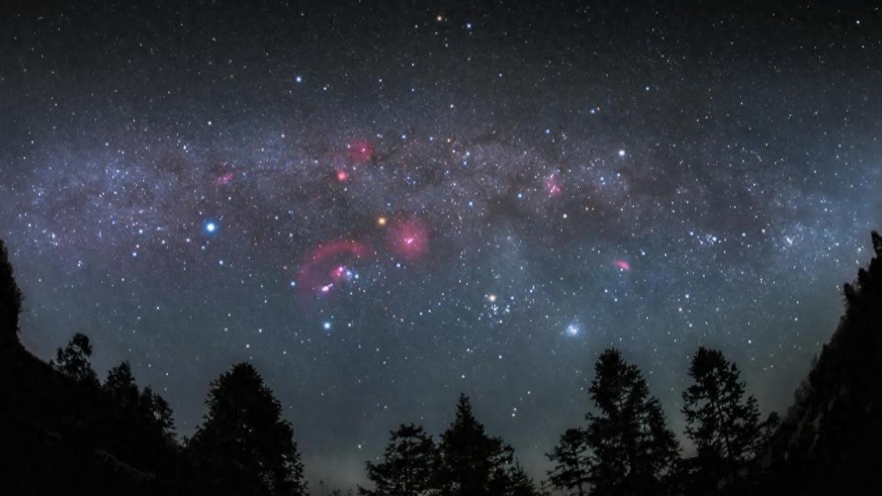 AI学会仅凭15个例子识别超新星