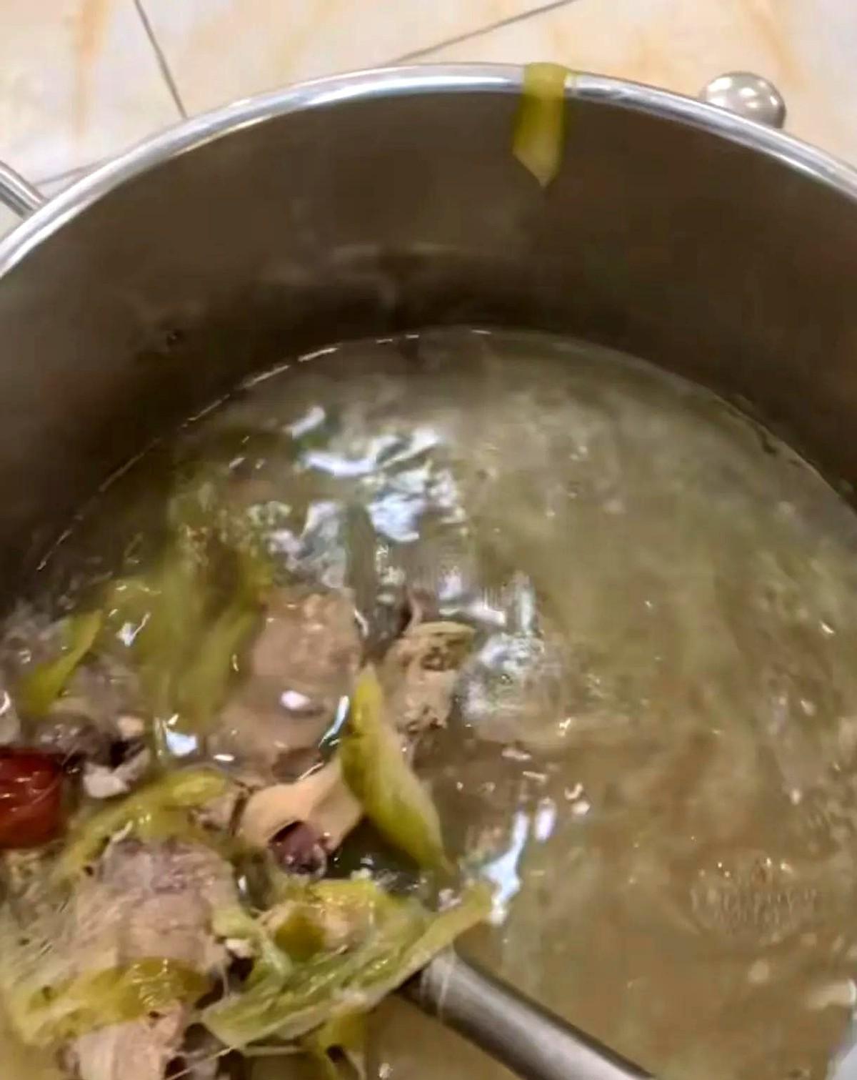 广东队老板出手阔绰，真可谓霸气十足！昨晚力克联赛领头羊浙江广厦，全队尚未休息，老