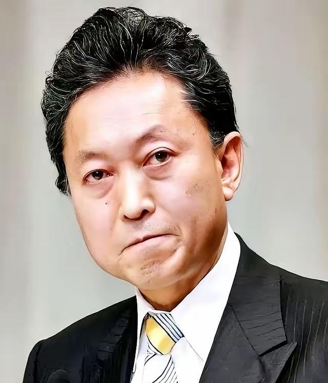 为什么鸠山由纪夫宁愿顶着骂名，也要赴京参加九三阅兵。
承认侵略，低头认错是为了获