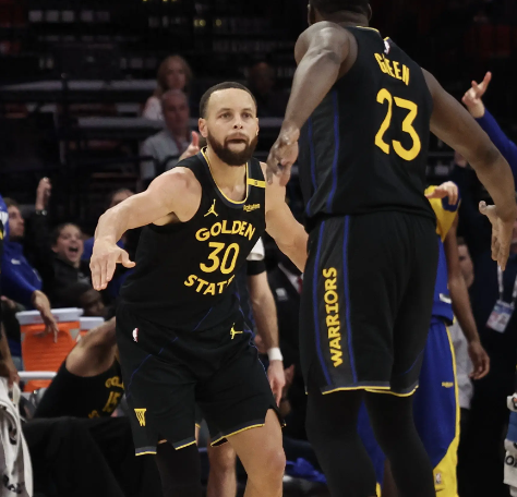北京时间5月5日，随着勇士103-89火箭的抢七结束，NBA季后赛首轮结束了所有