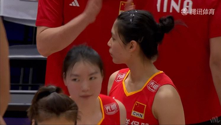 龚翔宇这么可爱的孩子，不允许骂她！龚翔宇这个时候确实比较难，是队长又是队伍的老将
