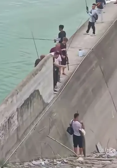 我还能说什么……这不纯纯挑衅吗