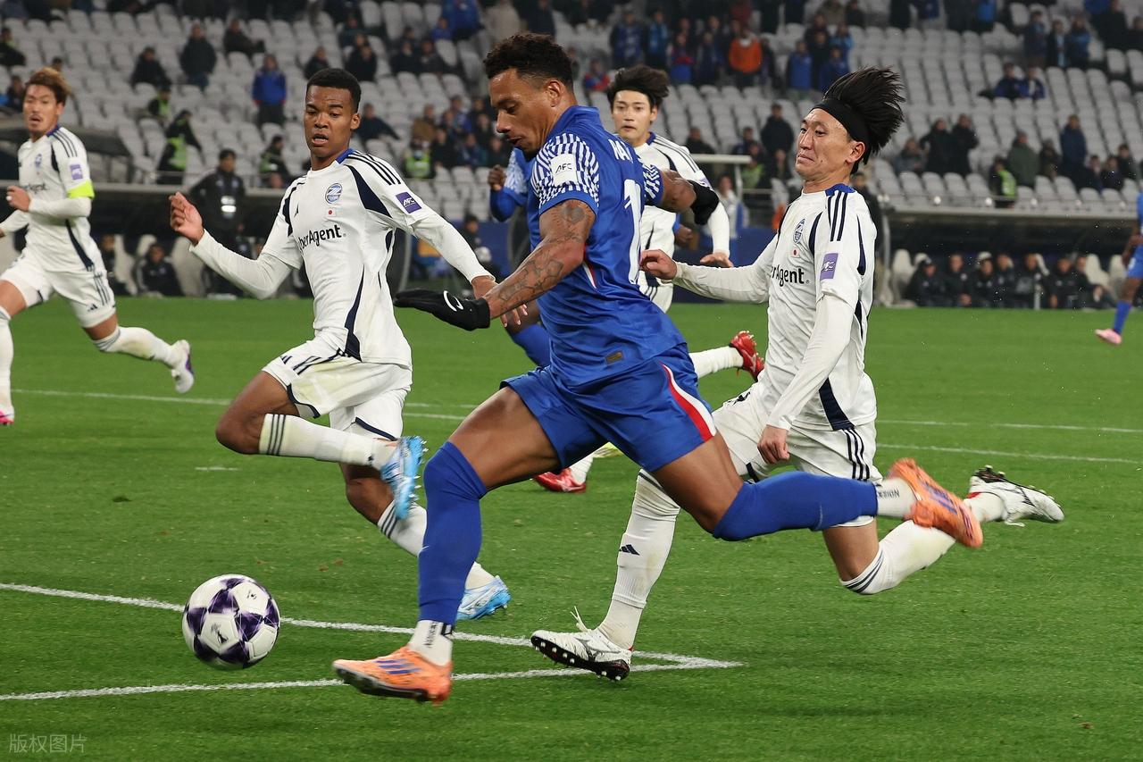 随着上海申花0-1, 成都蓉城0-1, 亚冠精英赛16强诞生9席: 暂无中超队