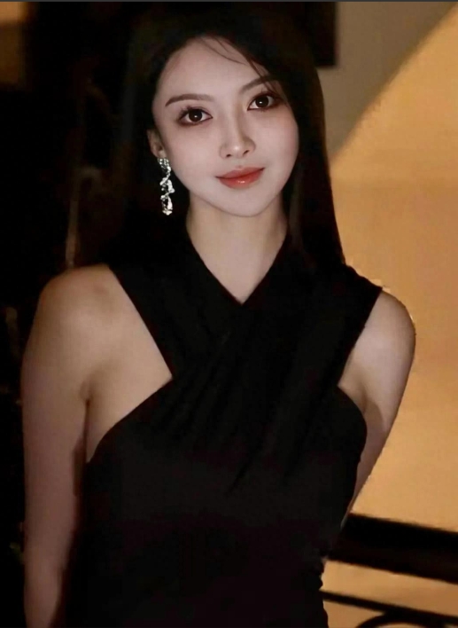 叶珂甜美写真，惊艳众人！
