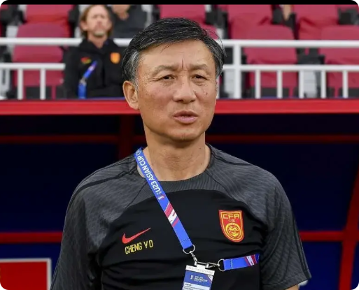 前国奥主教练成耀东目前带领上海u16男足在全运会资格赛比赛中取得了三连胜，而且三
