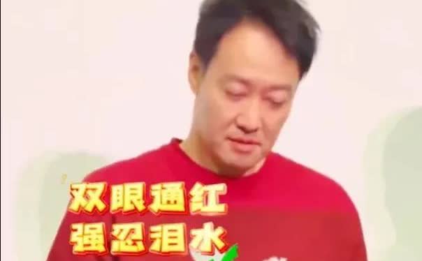 辛柏青分享道：“有一次，我和朱媛媛发生了争执，我辩不过她，心里想着‘惹不起总躲得