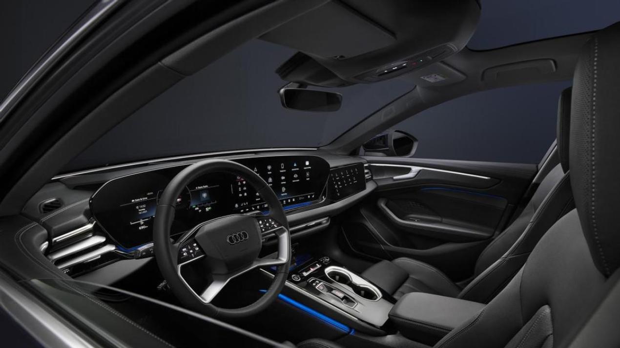 新一代奥迪A6三厢版海外发布，一汽加长版也不远了