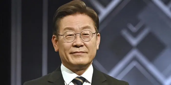 韩国总统选举民调：李在明领先14%，保守派急追