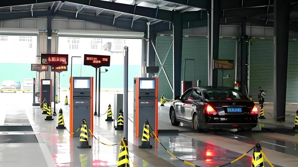 新能源车年检新规落地首日遇冷！检测站：这两项不合格照样放行？