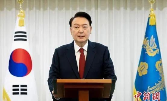 彻底凉凉了！尹锡悦的总统职务被韩国宪法法院罢免了，弹劾案通过。法院认定了其行为违