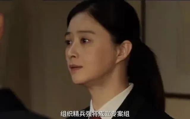 #你会追完《以法之名》吗#
会，还有两集就结束了，看看最后烂的什么程度。