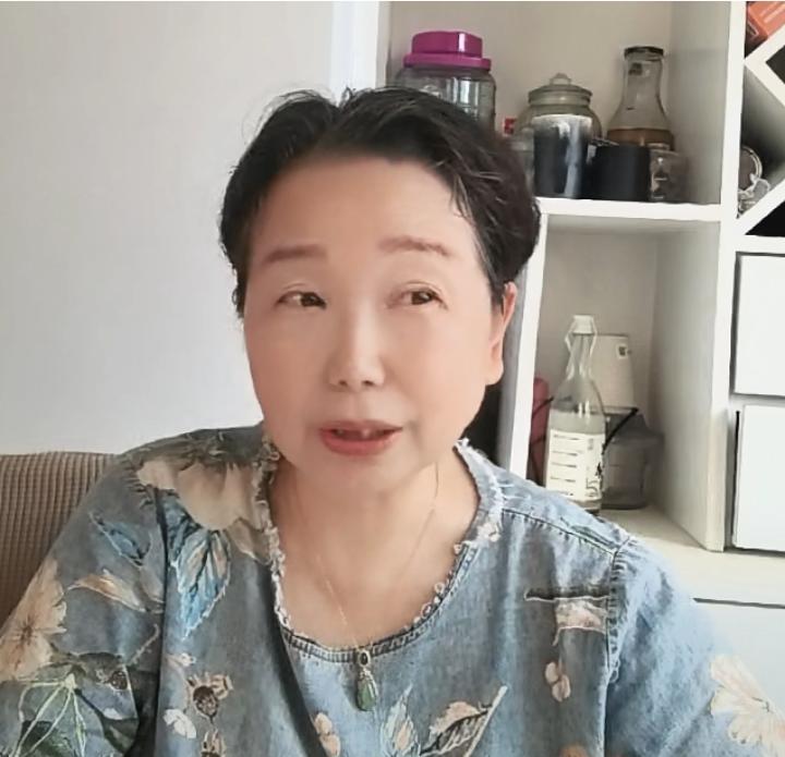 杜大娘今天就二八事件，正式发声！
大娘转发了千古的小作文，
大娘说：
二八的真相