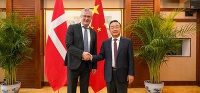 中国丹麦签署农业合作文件











中国丹麦突然合作，背后原因引人深