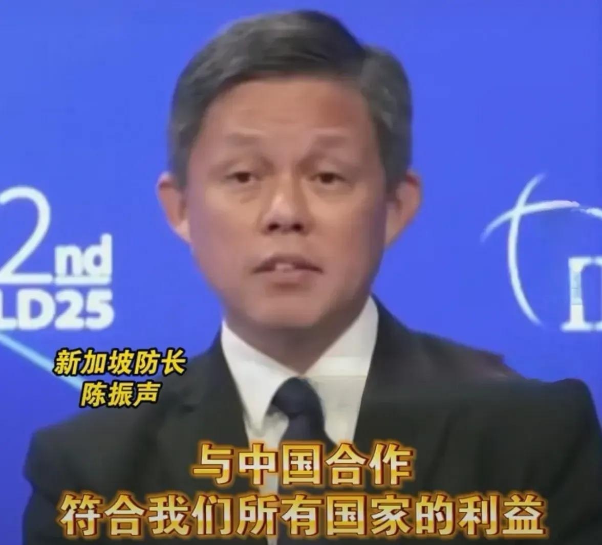 最新消息，最快下个月，我们要订购500架空客飞机，包括窄体型和宽体型，这是一笔很
