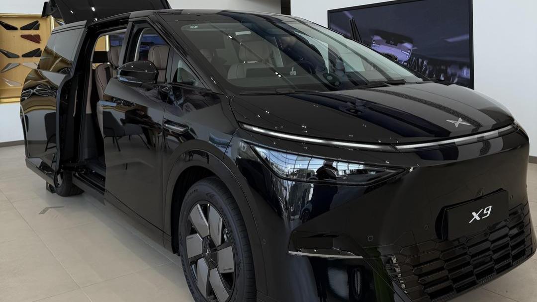 小鹏X9超级增程续航配置官宣：搭载63.3kWh电池，支持5C超充