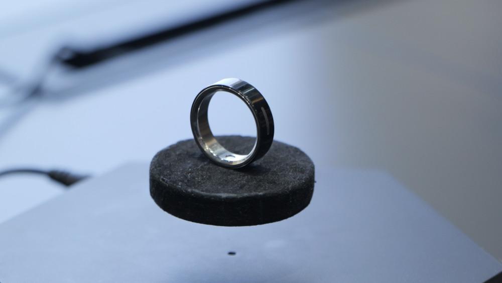 清华算法赋能，追觅AI智能戒指荣获CES国际大奖