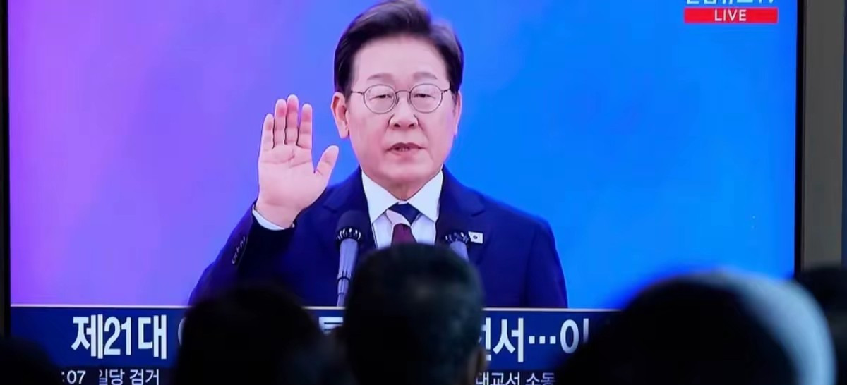 总统府变“墓地”？李在明坐不稳位置了？











天呐，刚坐上总统宝