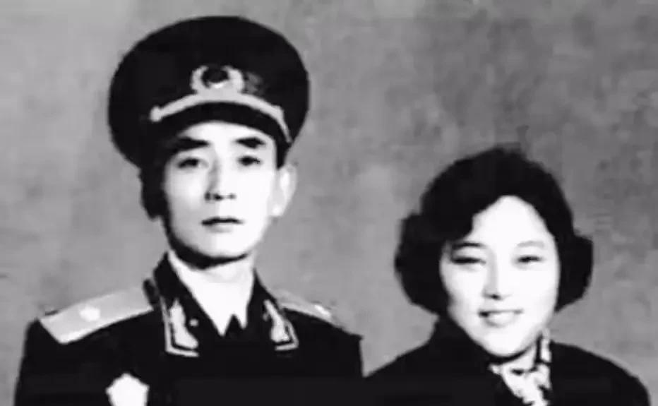28军首任军长，42岁成开国少将，58岁升任福建省委书记
