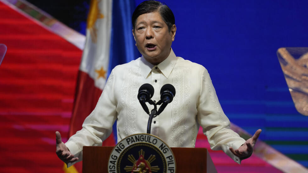 突发！小马科斯大势已去，要求内阁集体辞职
5月22日消息，菲律宾总统小马科斯要求
