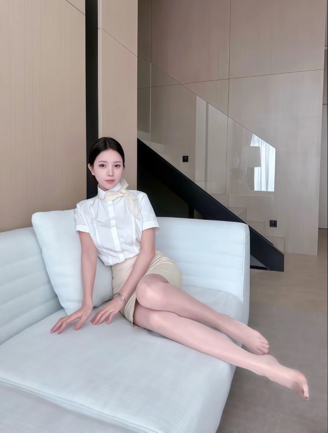 无处安放的小jiojio #职业装穿搭#肉丝细跟高跟鞋