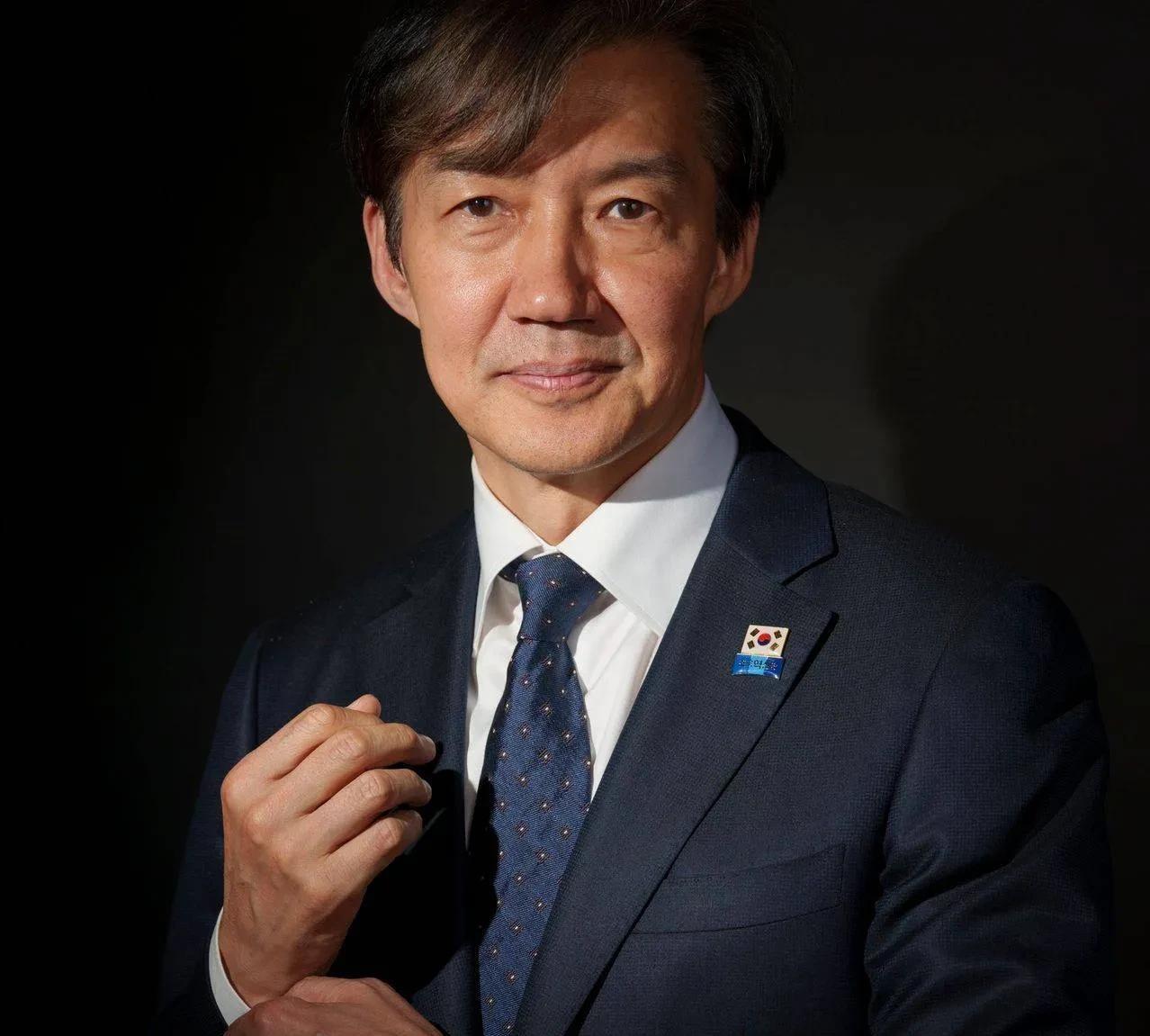 曹国的特赦提上日程了？曹国在韩国语是“祖国”的意思，他从小立志报效国家，投身法律