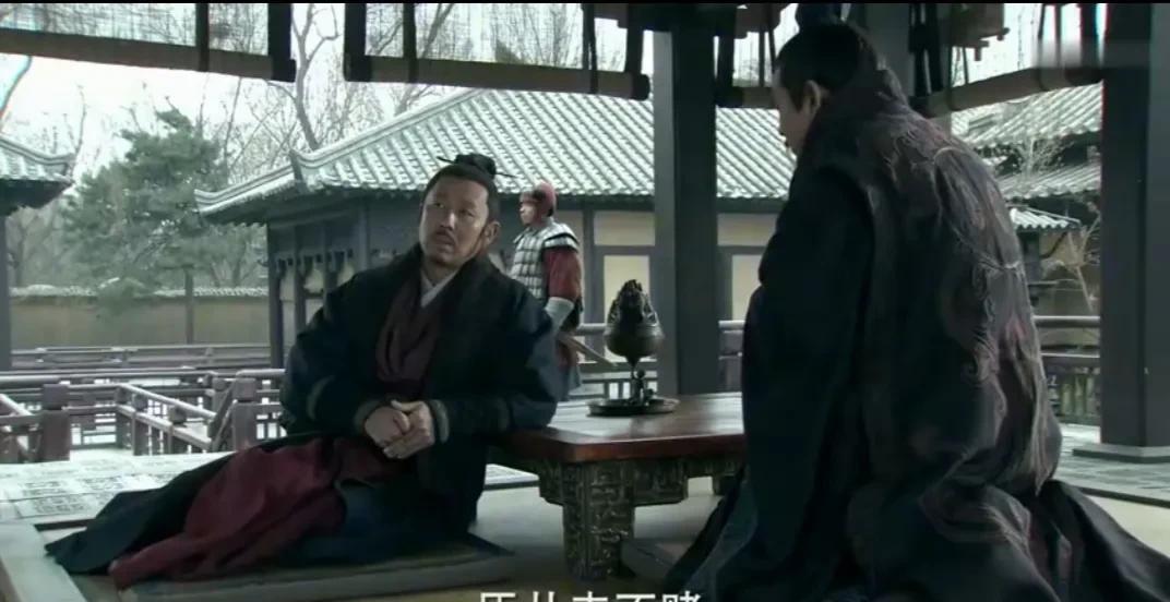 离间计有多厉害？你会吗？刘邦采用了陈平的离间之计，花了两万金，瓦解了强大的楚军，