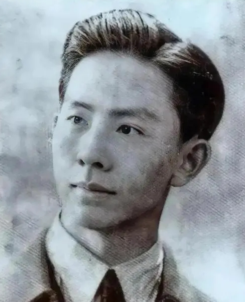 名单上的人名是特务们绞尽脑汁才得到的，只要按照名单上的人实施抓捕，升官发财就是指