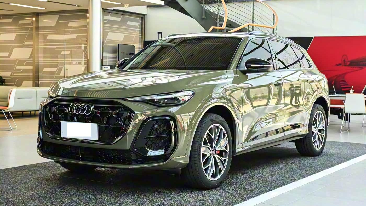 全新奥迪Q5L实车到店！轴距加上，配华为乾崑智驾，搭第五代EA888