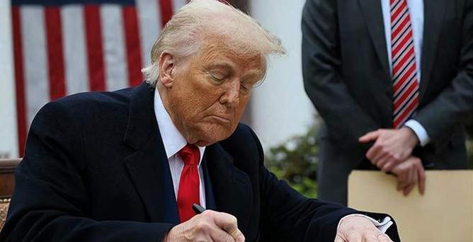 美国对等关税落地，对我们再加34%，总税率可能已经突破70%，这个影响太大了，相