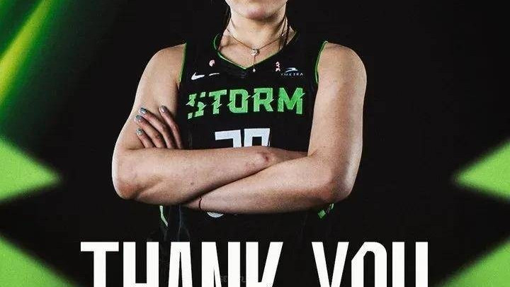 李月汝WNBA赛场复仇老东家，砍10+8帮飞翼终结四连败！