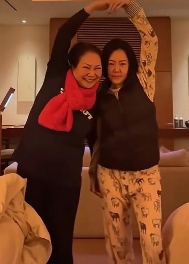 萧敬腾是正常人的做法，S家呵呵，稳定。

正常家人都是萧敬腾这样的处事方式。只要