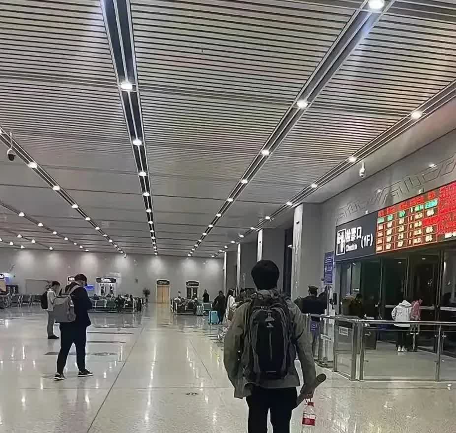 赵朔，回西安了!

不得不说，赵朔还是走错了一步，本来把悟空埋葬后就可以回归