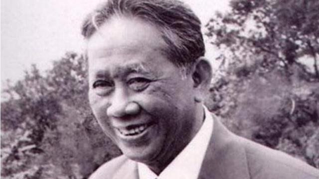 反常的现象：86年武元甲长征双双复出，中央为何要武力敲打越南？
