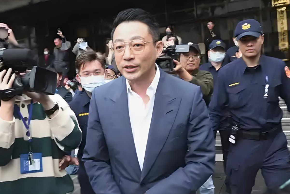 大S豪宅或将被拍卖











大S的豪宅要被拍卖了！不敢相信吧？之前