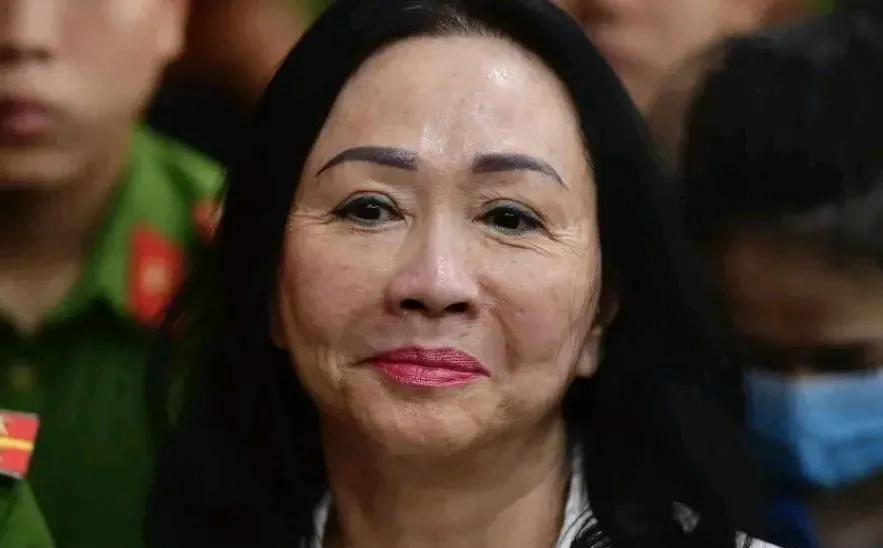 不过6月25日越南国会通过《刑法》修订案，取消8项罪行死刑，7月1日生效后，她免