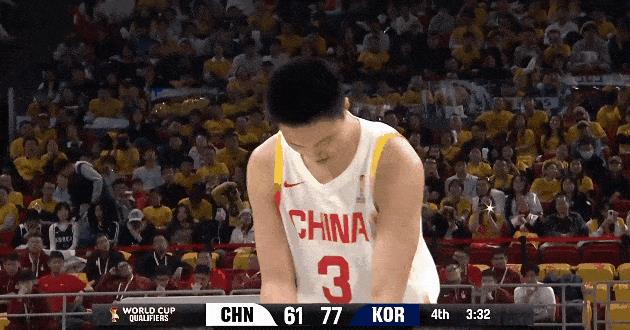 广东宏远顶薪球员胡明轩，最近三年和韩国队交手三次，一共拿3分，找到和nba边缘球