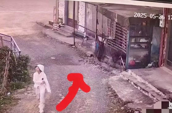 大家发现没？细思极恐，
宁波女孩孙晓梦，就是因为这几个因素叠加，才导致了悲剧发生