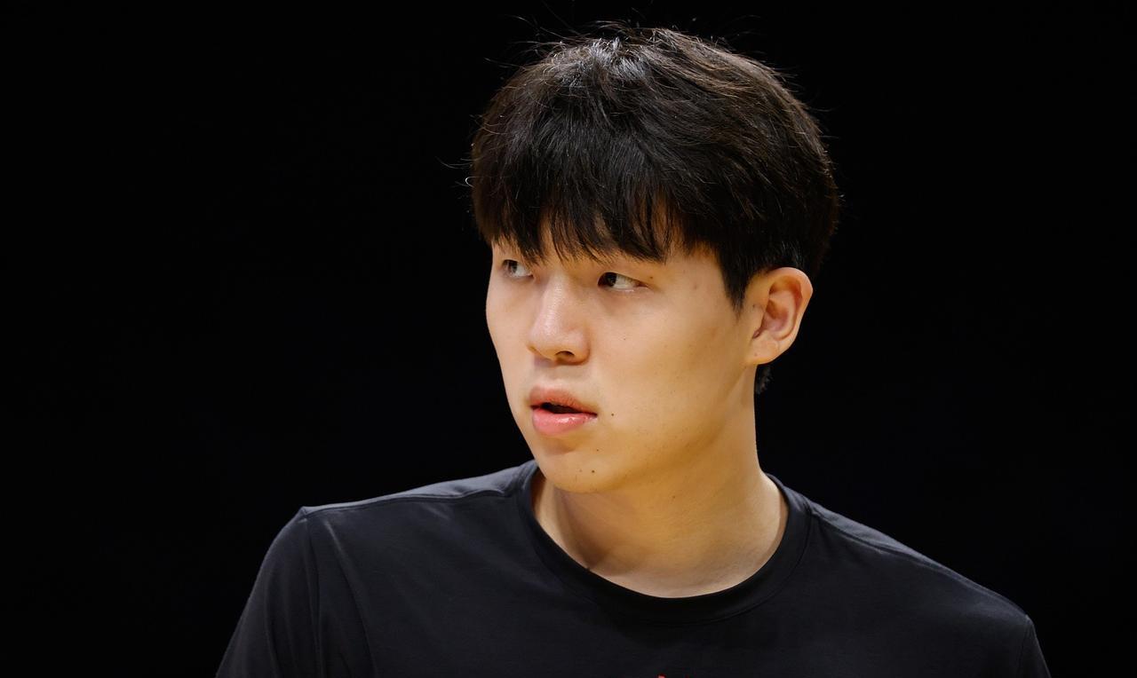 开拓者该醒醒了：换帅+扶正杨瀚森，才是唯一出路
打重建中的鹈鹕都磕磕绊绊，开拓者