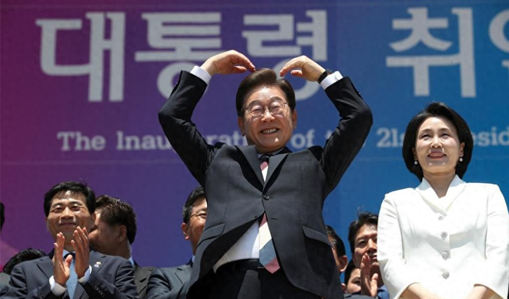 韩国总统说不插手台湾事











李在明当上了韩国总统，面对台湾问题