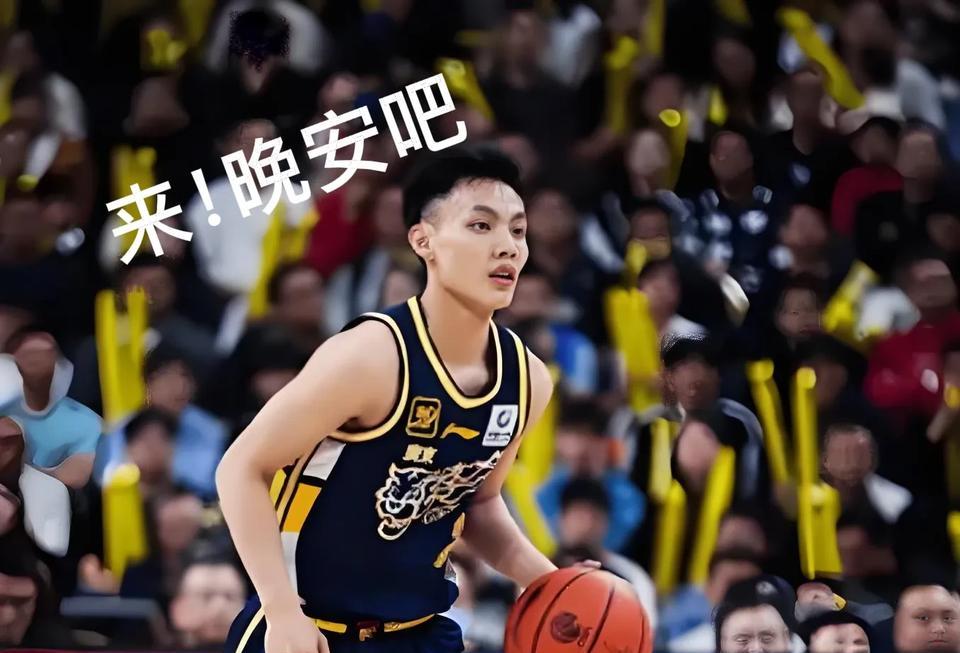 上海队获得重生机会，应该感谢哪几位？
1、胡明轩
2、杜峰
3、哈维
4、徐杰