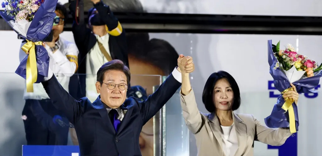 政客变脸，为啥？











万万没想到，一个曾经对日本赔偿方案咬牙切
