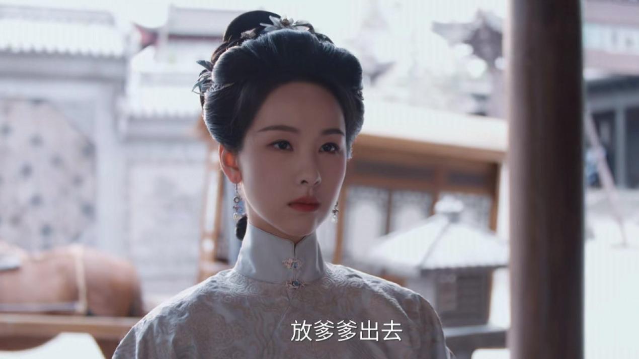 贵女非贵于金银，而是贵于逆境中的坚韧与勇气！