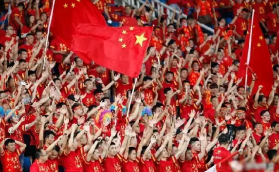 名记马德兴：中超球队别忙着内卷，要以亚冠为重！
马德兴分析了现在中超形势，表示职