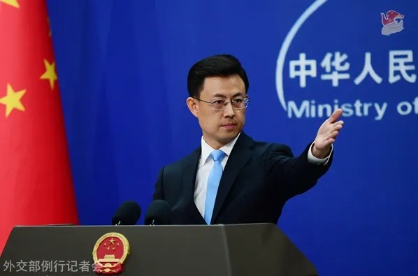 泽连斯基指责“中国雇佣兵援俄”，中方回应“少了一句”，白宫嗅到微妙信号
据乌通社
