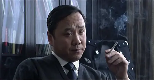   《软弱》 挺有意思的老剧，现在再也拍不出来了，一是题材敏感不会过审，二是再也