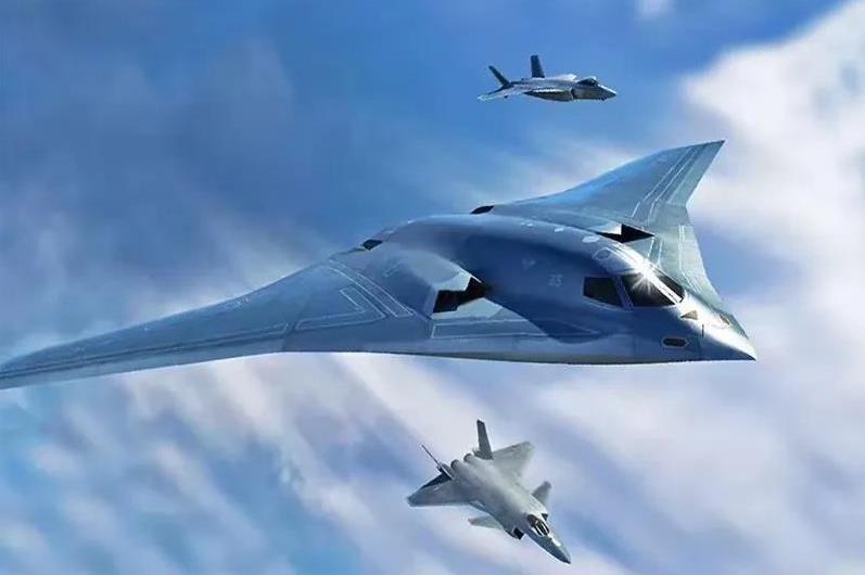 中国距离美军B-2轰炸机15.1㎡，究竟是差距巨大还是中国根本不需要呢？被错估的